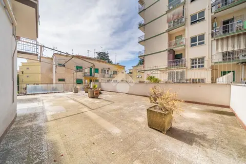 Trilocale in vendita a Roma