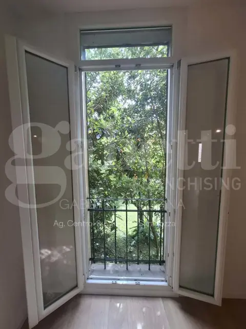 Appartamento in VIA DE CHIARI, Bologna (BO)