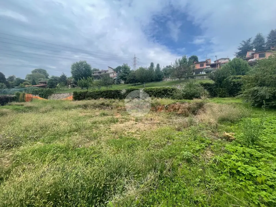 Ter. residenziale in vendita a Trescore Balneario