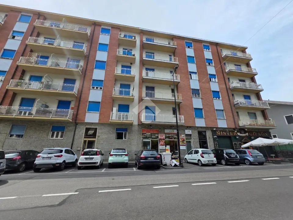 Quadrilocale in affitto a Rivoli