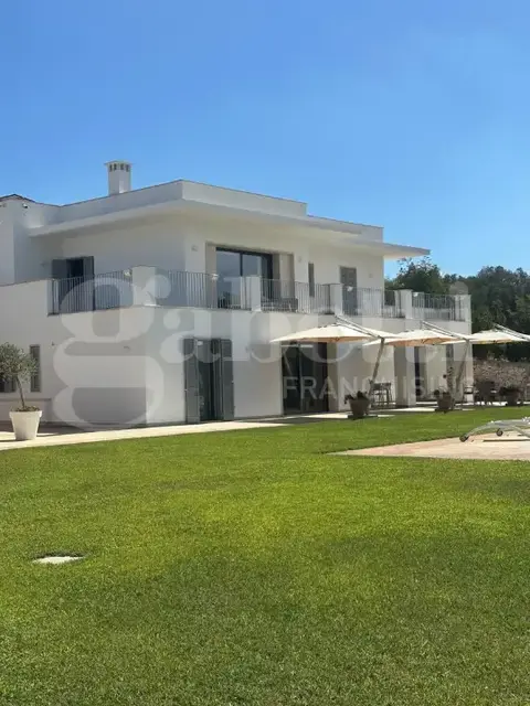 Villa in C.DA SAN BENEDETTO sn, Ostuni (BR)