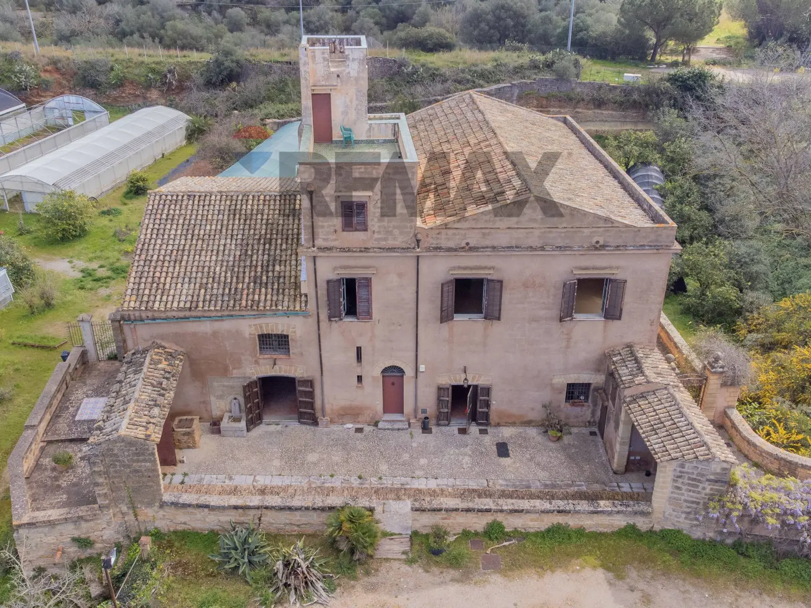 Locale Commerciale in Affitto a Bagheria