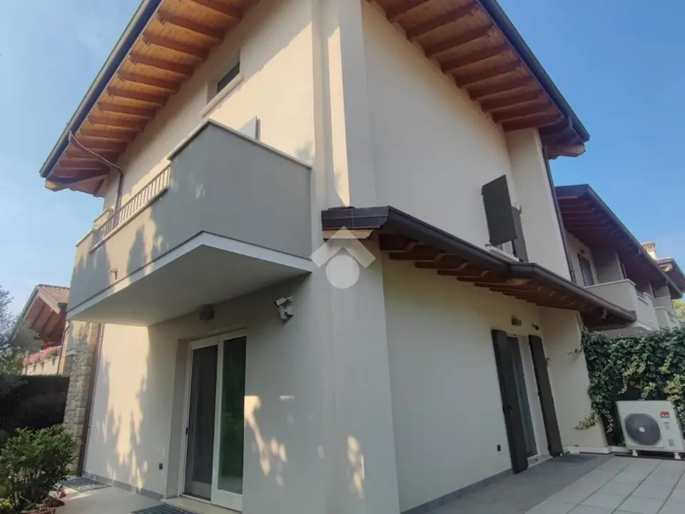 Villa a schiera in vendita a Palazzolo Sull'Oglio