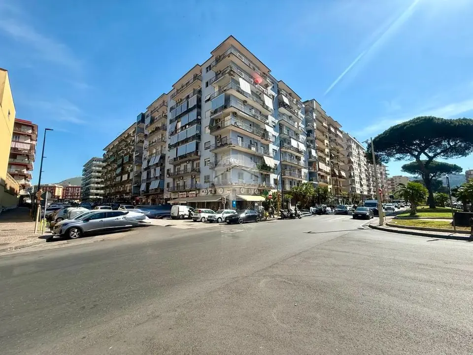 Trilocale in vendita a Napoli