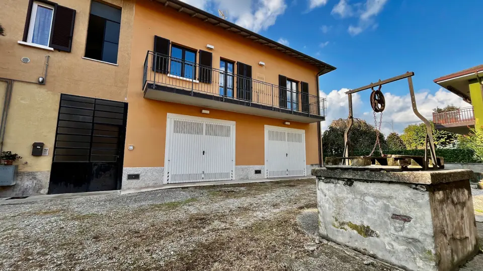 Appartamento in VIA MONS. CACCIA DOMINIONI 10, Cornate d'Adda (MB)