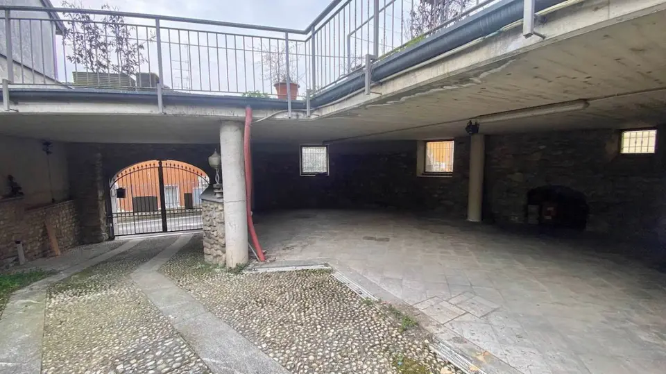 Posto Auto in VIA PORTEINO 17, Cisano Bergamasco (BG)