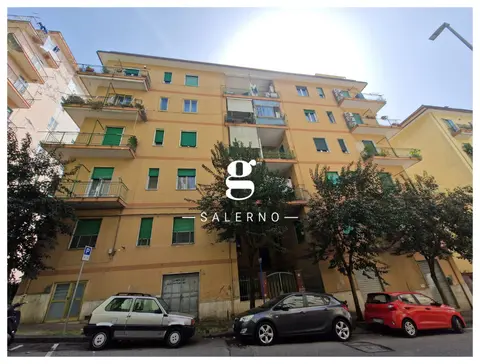 Appartamento in Salvatore Calenda, Salerno (SA)