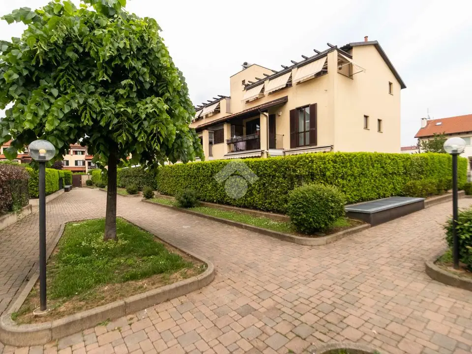 Trilocale in vendita a Grugliasco