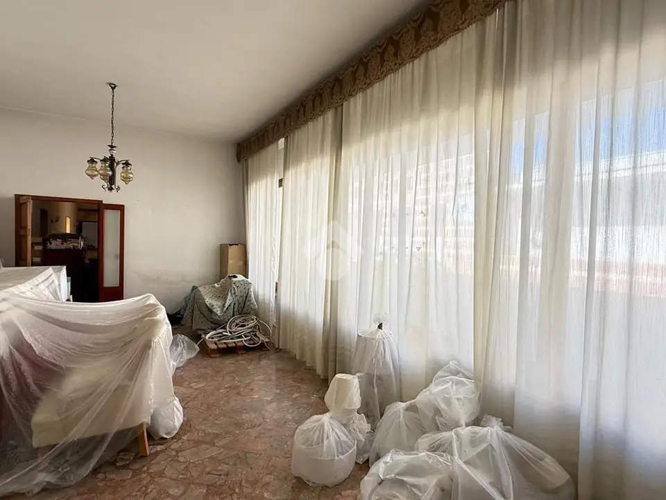 5 locali in vendita a Racale