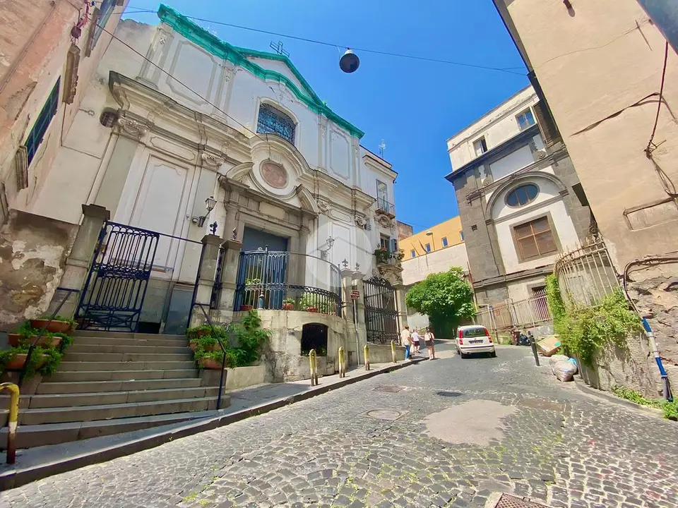 5 locali in affitto a Napoli