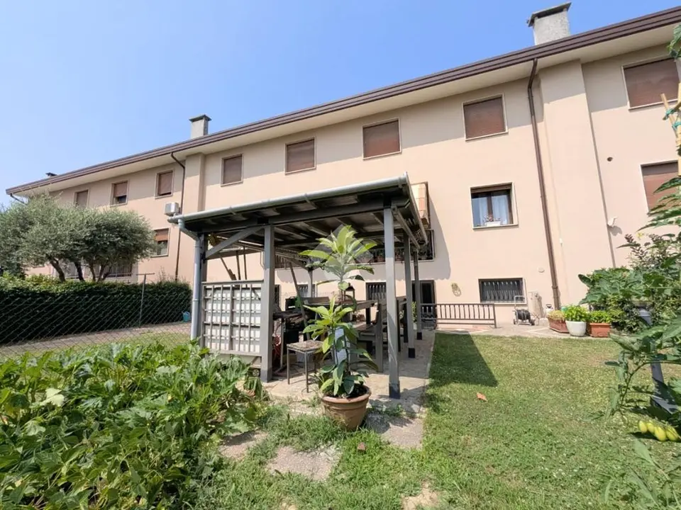Villa a schiera centrale in vendita a Scorzè