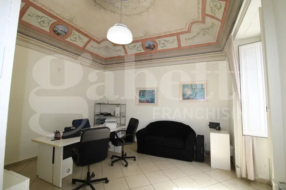 Ufficio in Via Firenze 68, Aci Castello (CT)