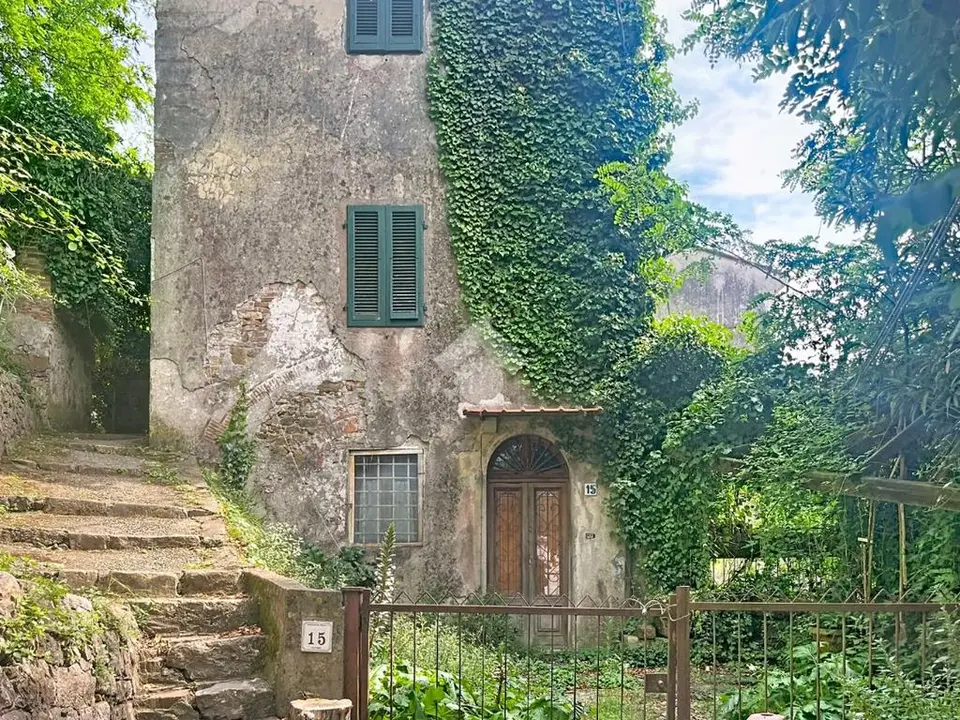 Rustico in vendita a San Giuliano Terme