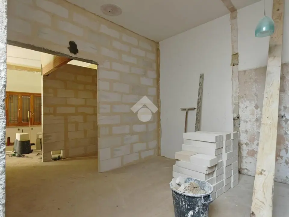 Palazzina in vendita a Bitonto