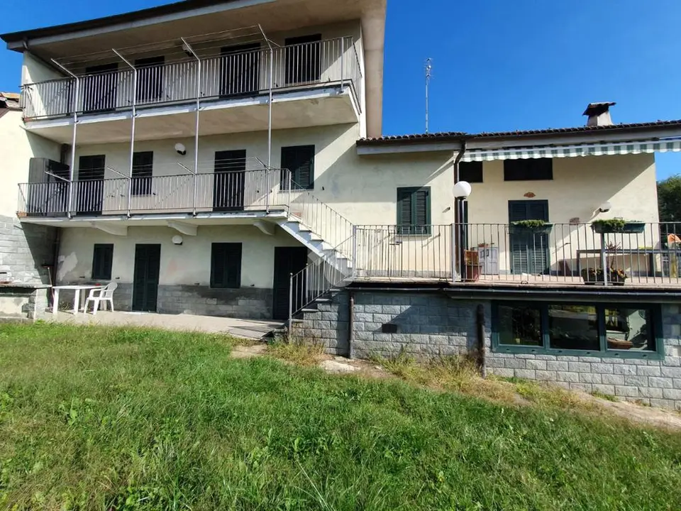 Bifamiliare in vendita a Forno Canavese