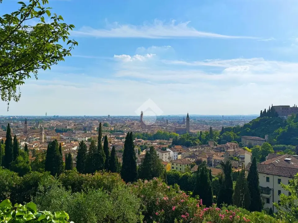 Trilocale in affitto a Verona - Veronetta
