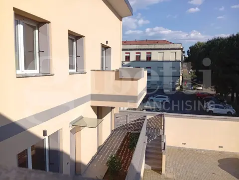 Appartamento in Volta 36, Verano Brianza (MB)