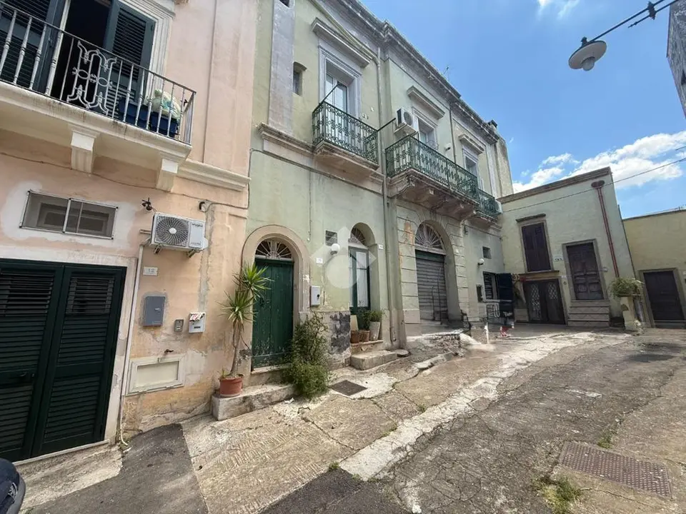 Casa indipendente in vendita a Alezio