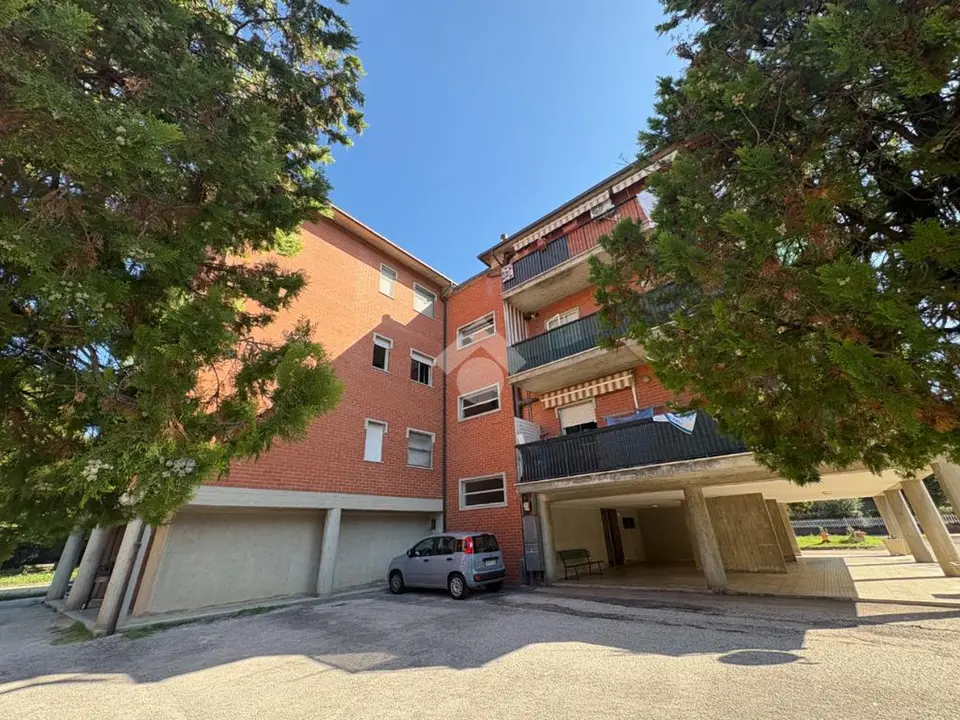 Quadrilocale in vendita a Bastia Umbra