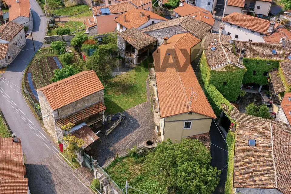 Casa Semindipendente in Vendita a Sgonico