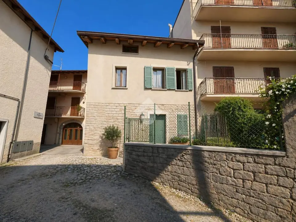 Rustico in vendita a Piario