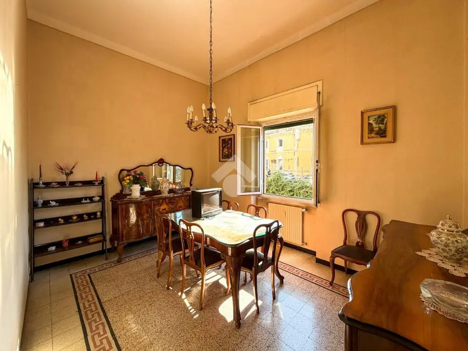 Trilocale in vendita a Genova