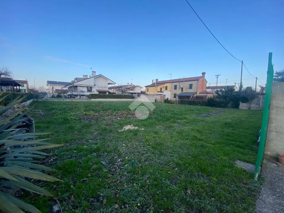 Ter. residenziale in vendita a Candiana