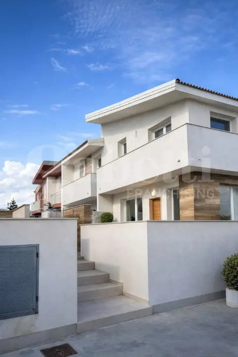 Villa in viale kennedy snc, Ispica (RG)