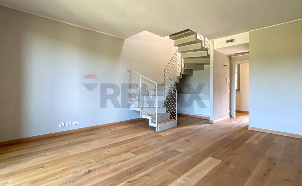 Duplex in Vendita a Bogogno