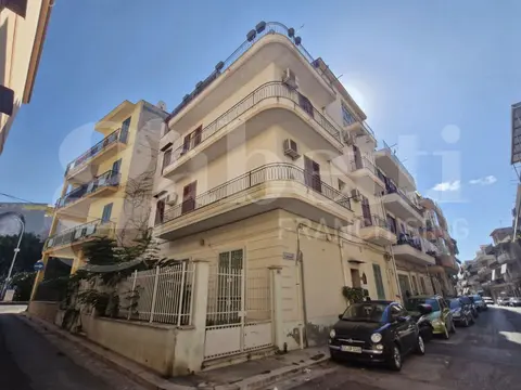 Appartamento in via amilcare ponchielli, Bagheria (PA)