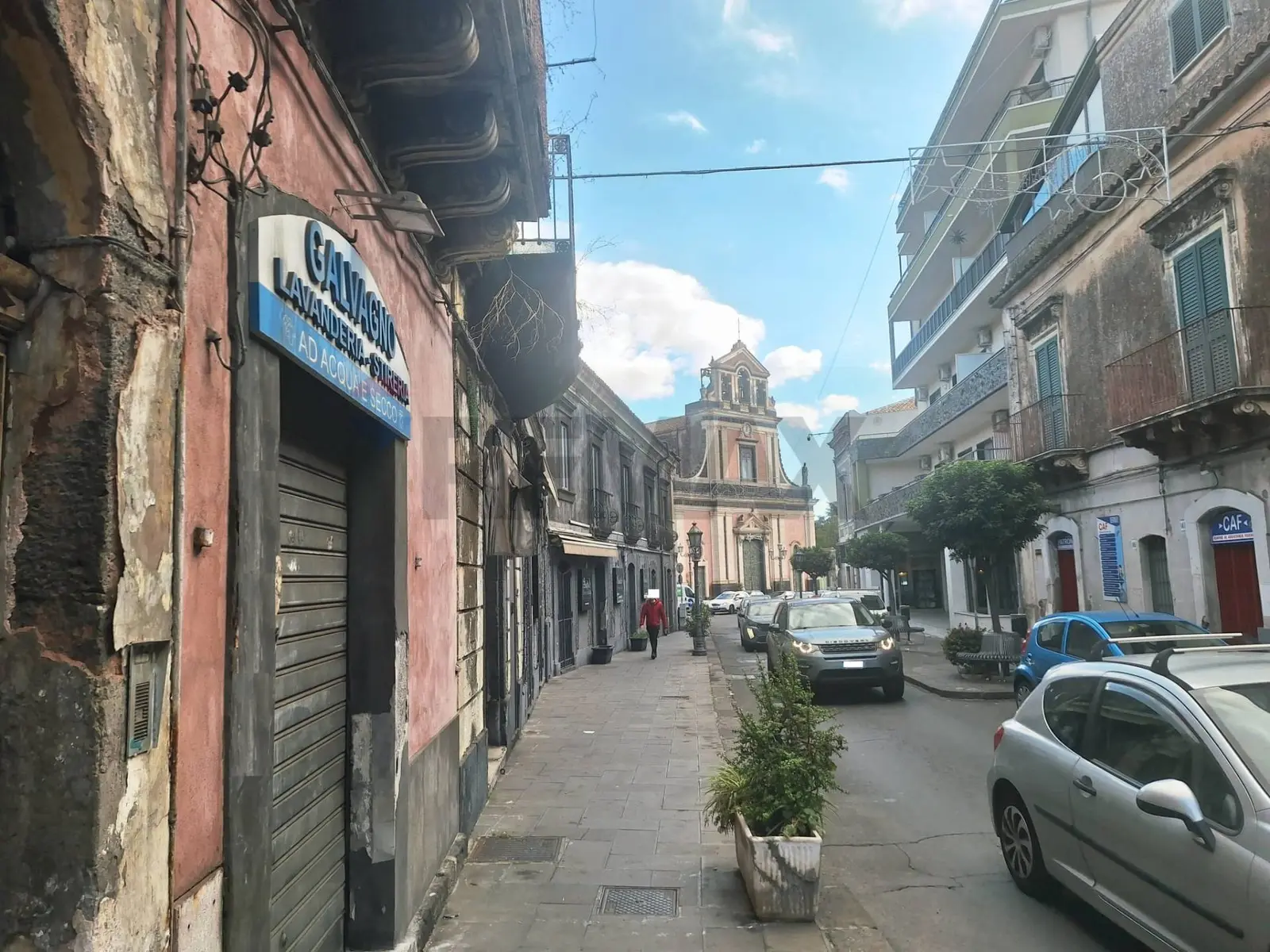 Attività  Commerciale in Affitto a Mascalucia