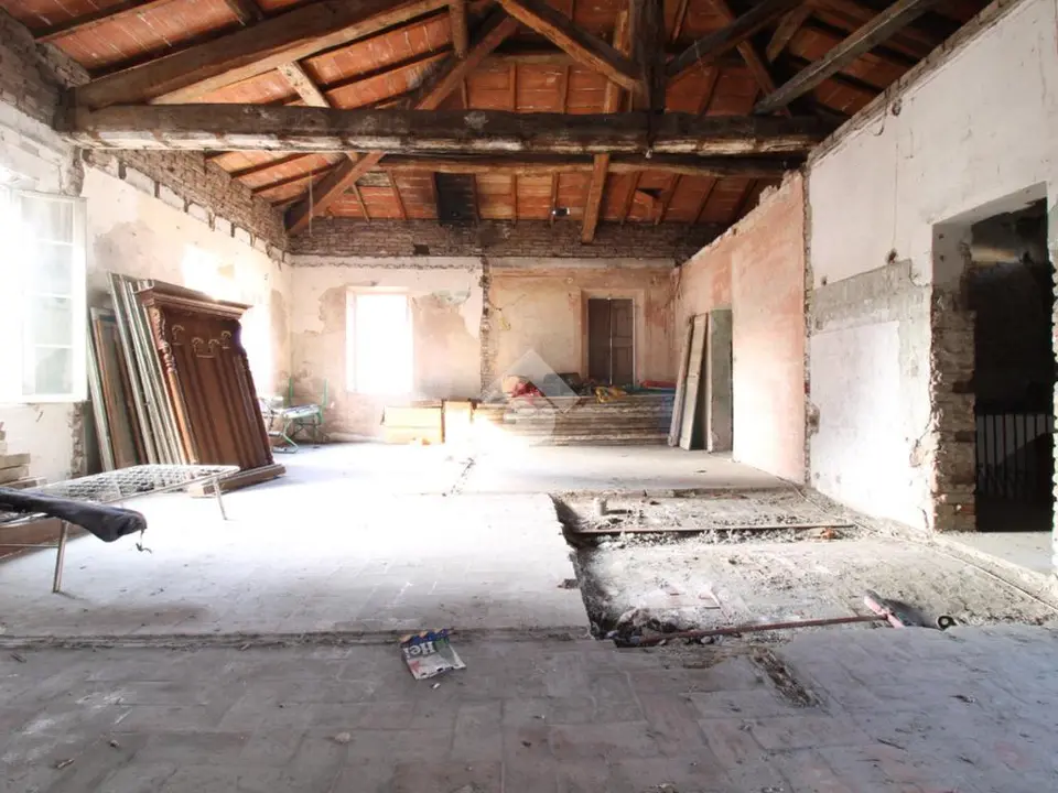 Casa di corte in vendita a Sassuolo