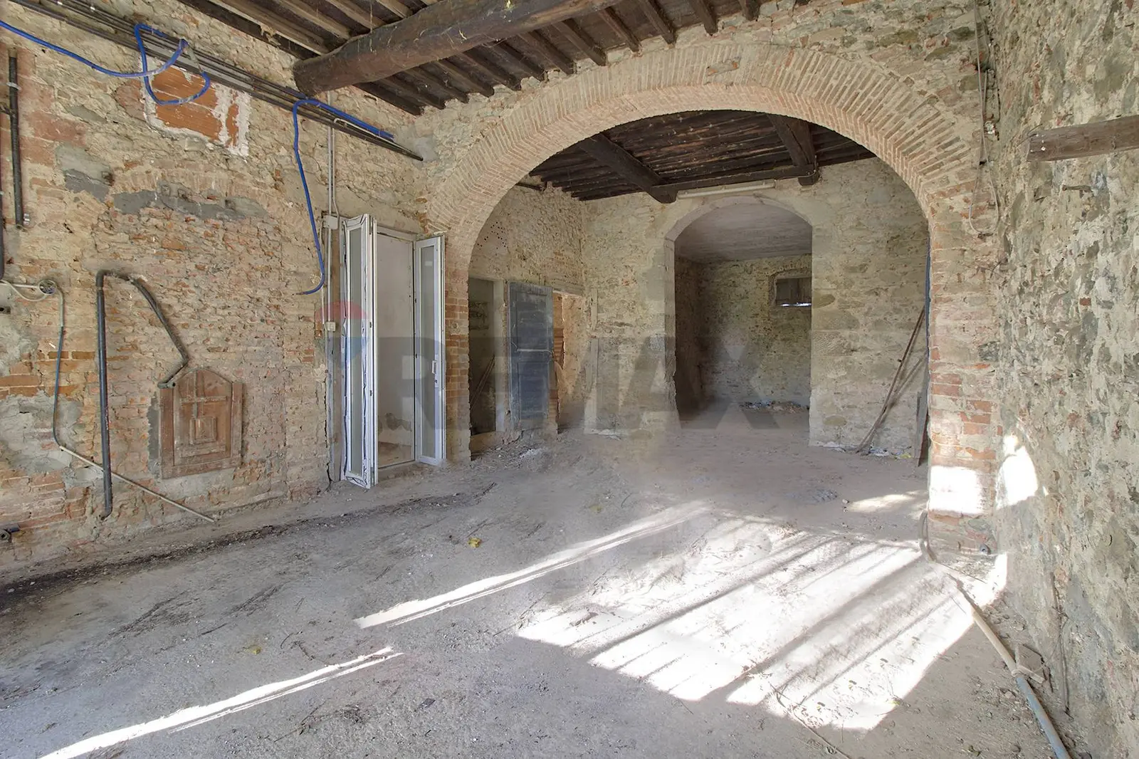 Cascina/Casale in Vendita a Castelfranco Piandiscò