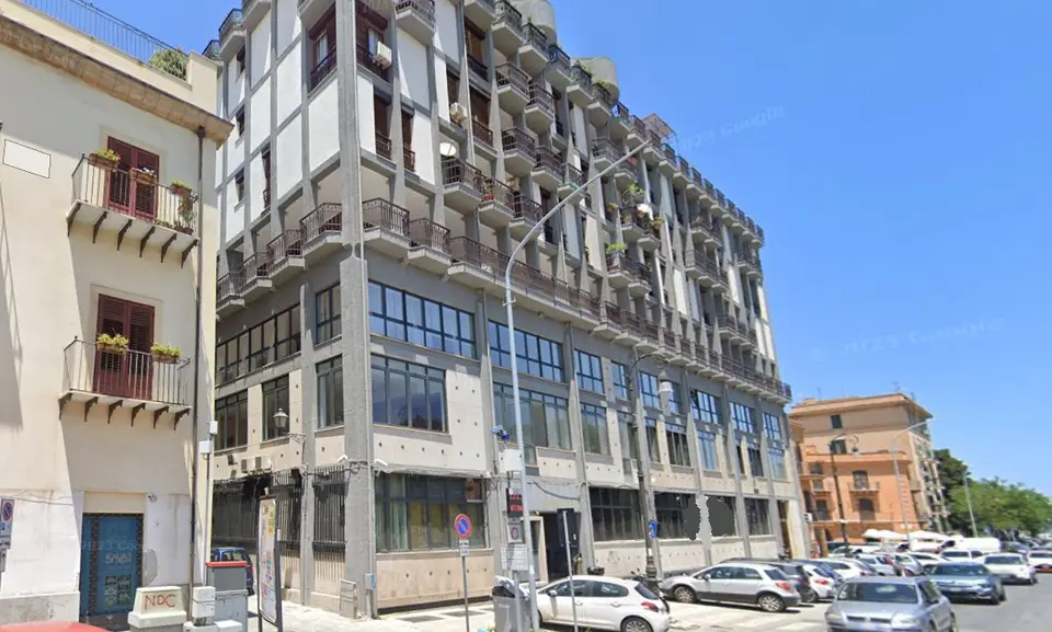 Ufficio in Via Lincoln 21, Palermo (PA)