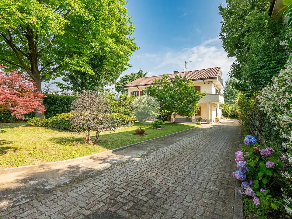 Villa singola in vendita a Grugliasco