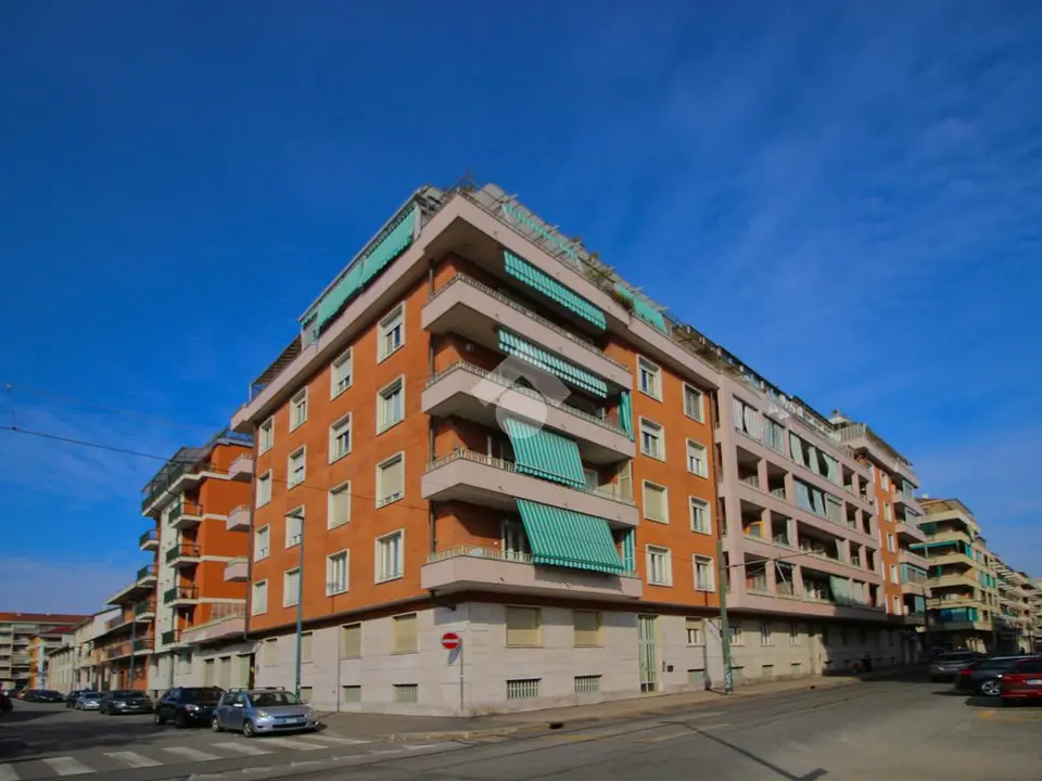 Quadrilocale in vendita a Torino