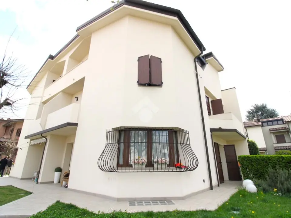Villa a schiera in vendita a Sassuolo