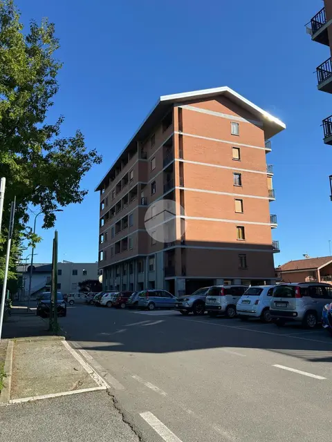 Quadrilocale in vendita a Settimo Torinese
