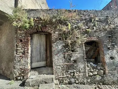 Casa Indipendente in VIA TRAPANI 60, Barcellona Pozzo di Gotto (ME)