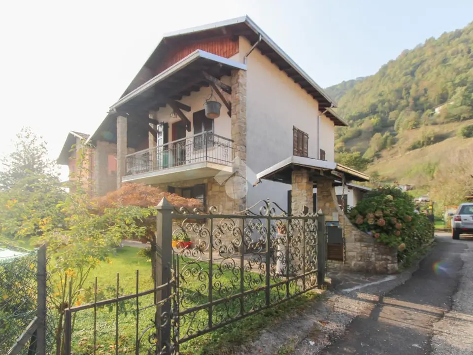 Villa singola in vendita a Vestone
