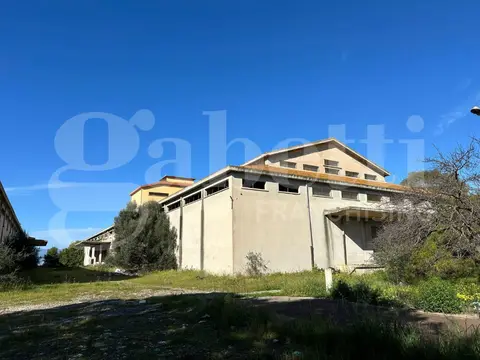 Terreno in Viale Elmas 138, Cagliari (CA)