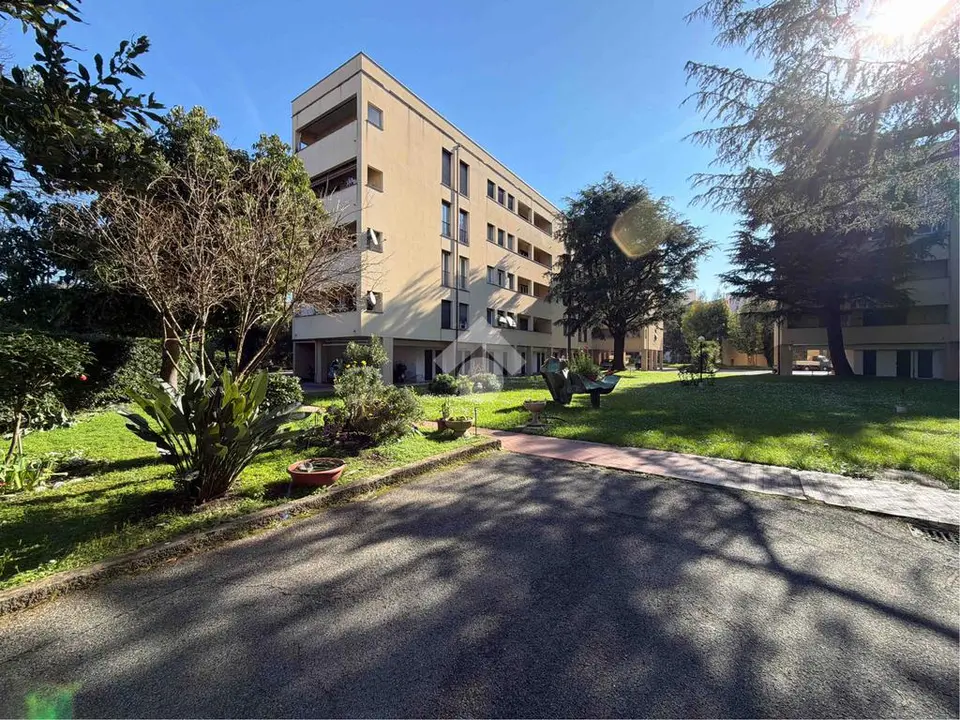 Quadrilocale in vendita a Sestri Levante