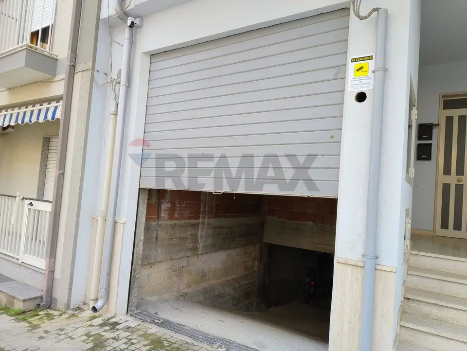 Seminterrato in Vendita a Pozzallo