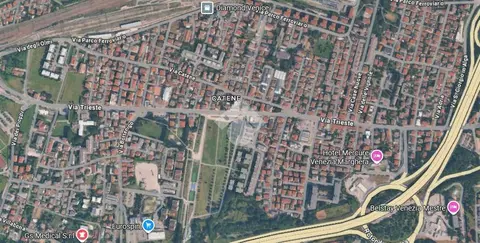 Porzione di bifamiliare in vendita a Venezia