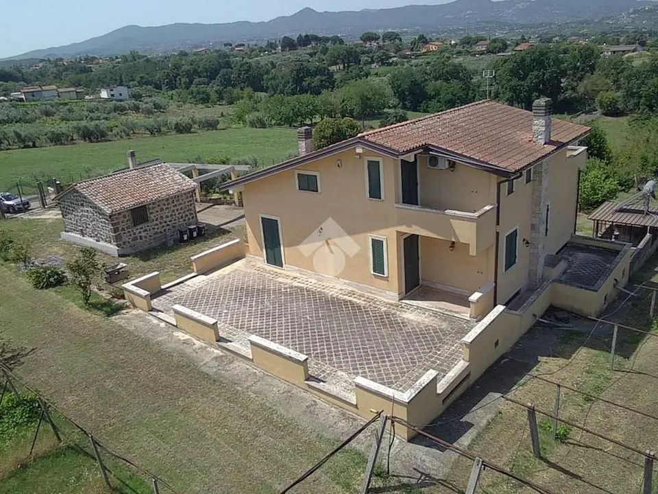 Villa singola in vendita a Zagarolo