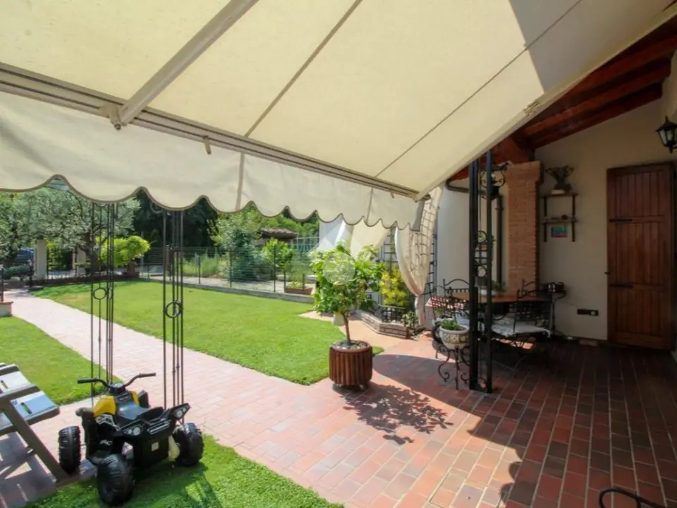Casa indipendente in vendita a Ghedi