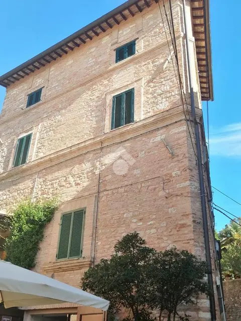 Casa semindipendente in vendita a Spello