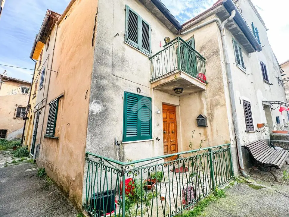 5 locali in vendita a Casciana Terme Lari