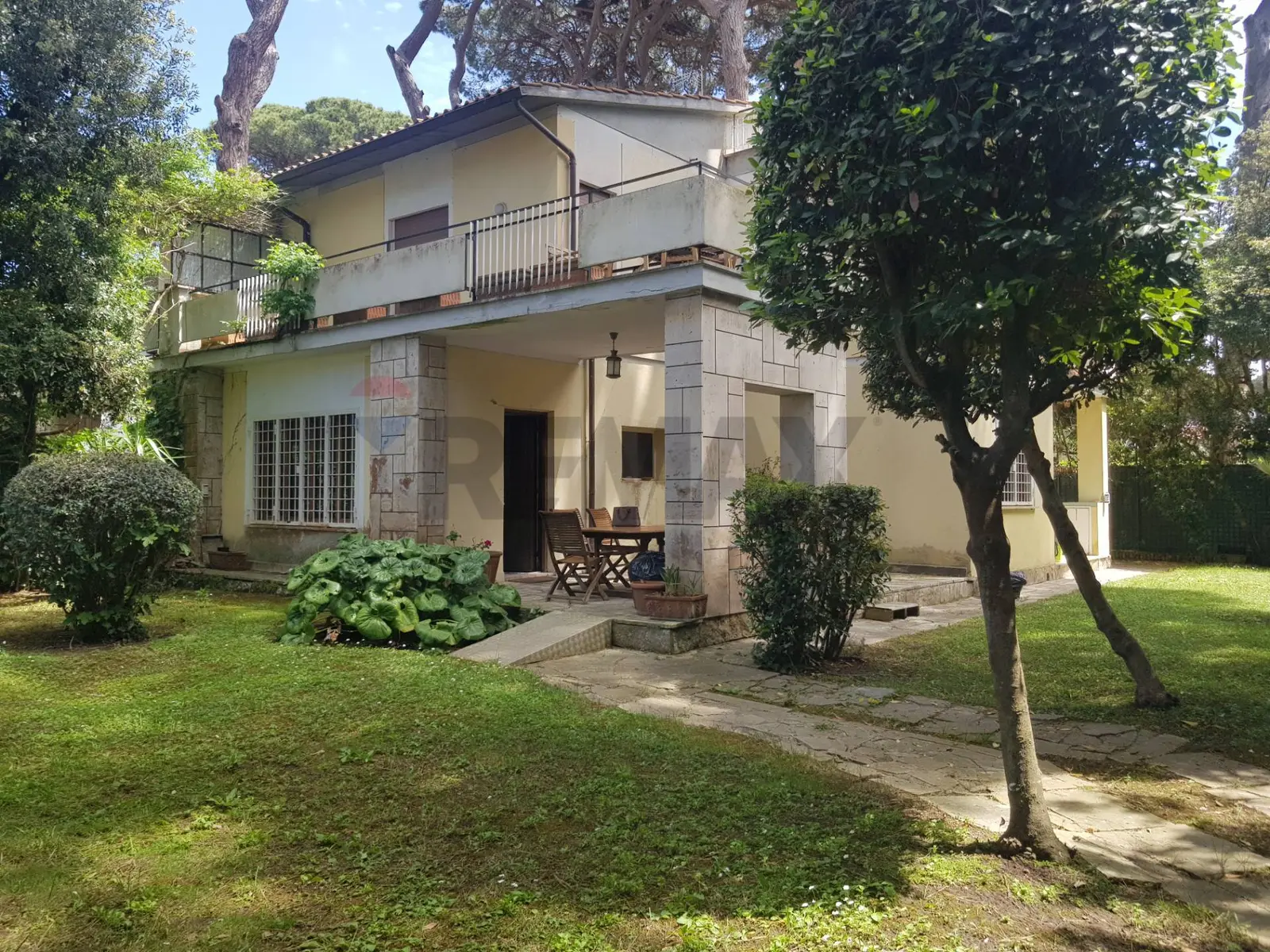Porzione di villa in Affitto a Fiumicino