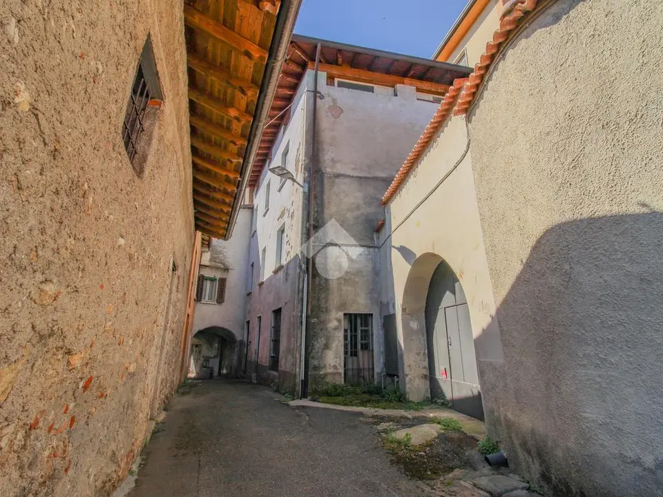 Multilocale in vendita a Agnosine